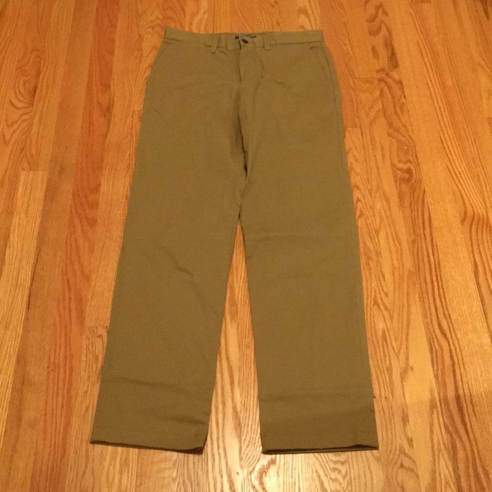 Men’s Lands' End straight fit chino pants. NWOT.
